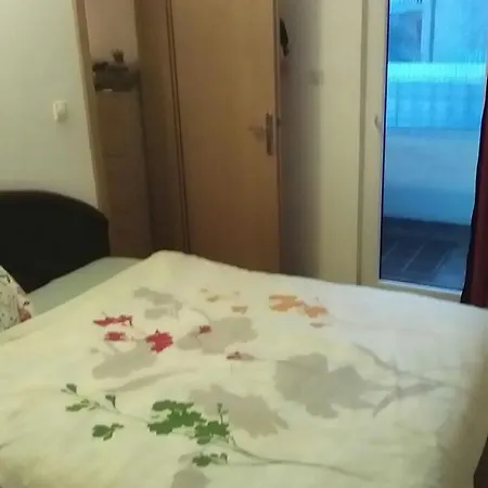 Apartman Peev דירה פודגוריצה